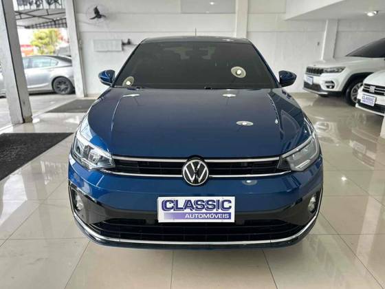 VOLKSWAGEN VIRTUS 1.0 200 TSI HIGHLINE AUTOMÁTICO